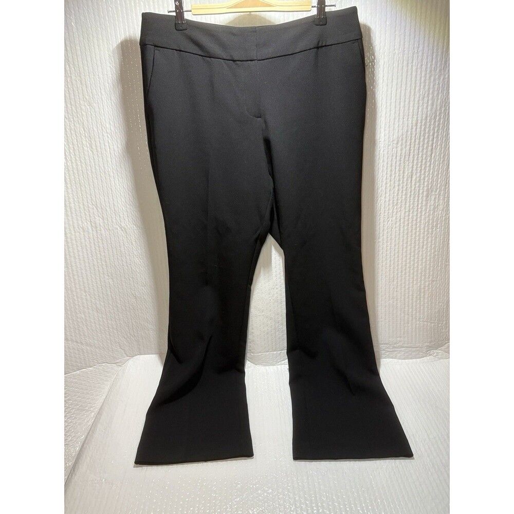 Ann Taylor Factory Size 10 Petite Black Straight Leg Curvy Pants